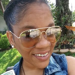 Meet your Posher, Qween nana